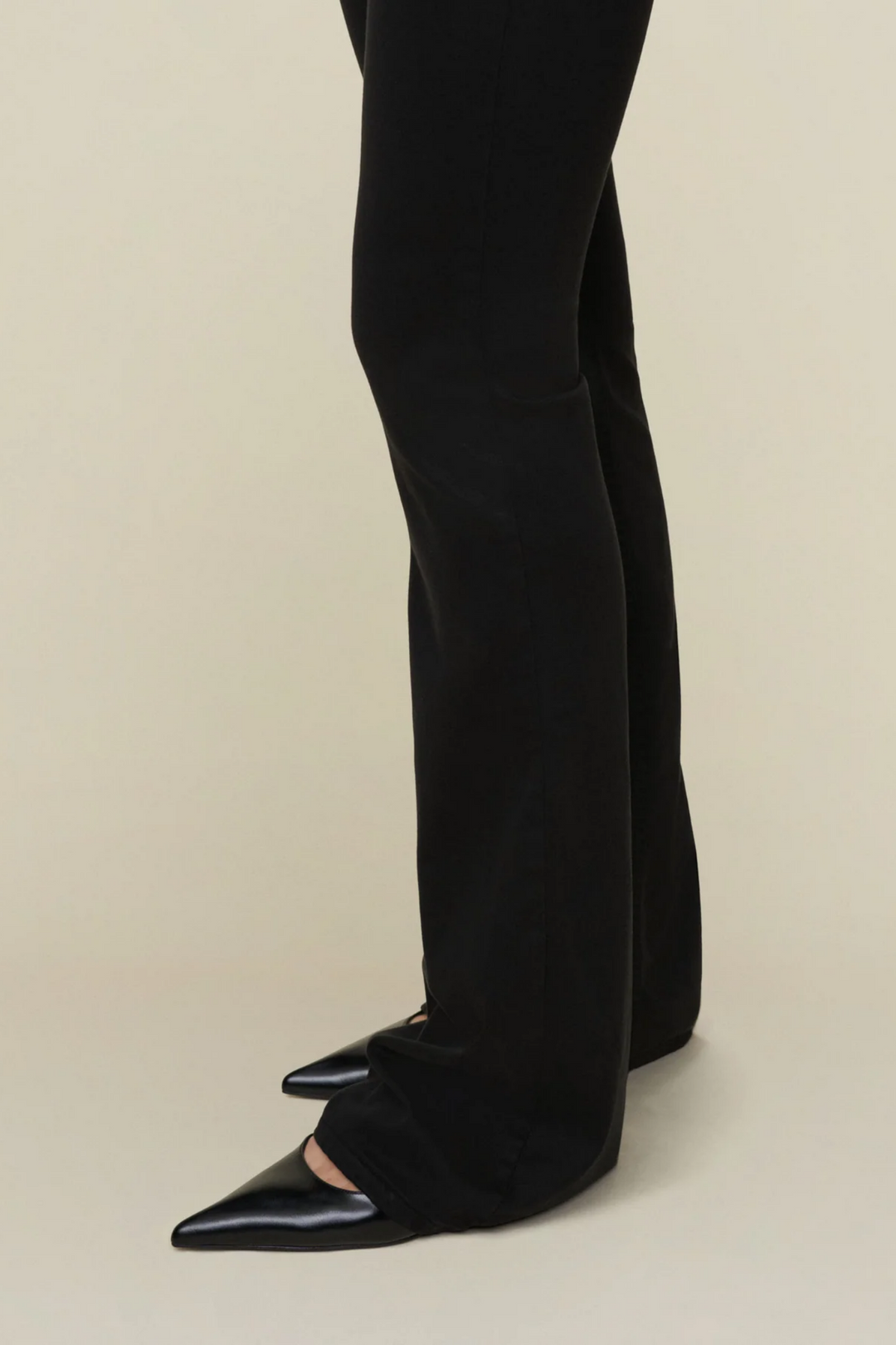 Raval Lea Soft Colour Black