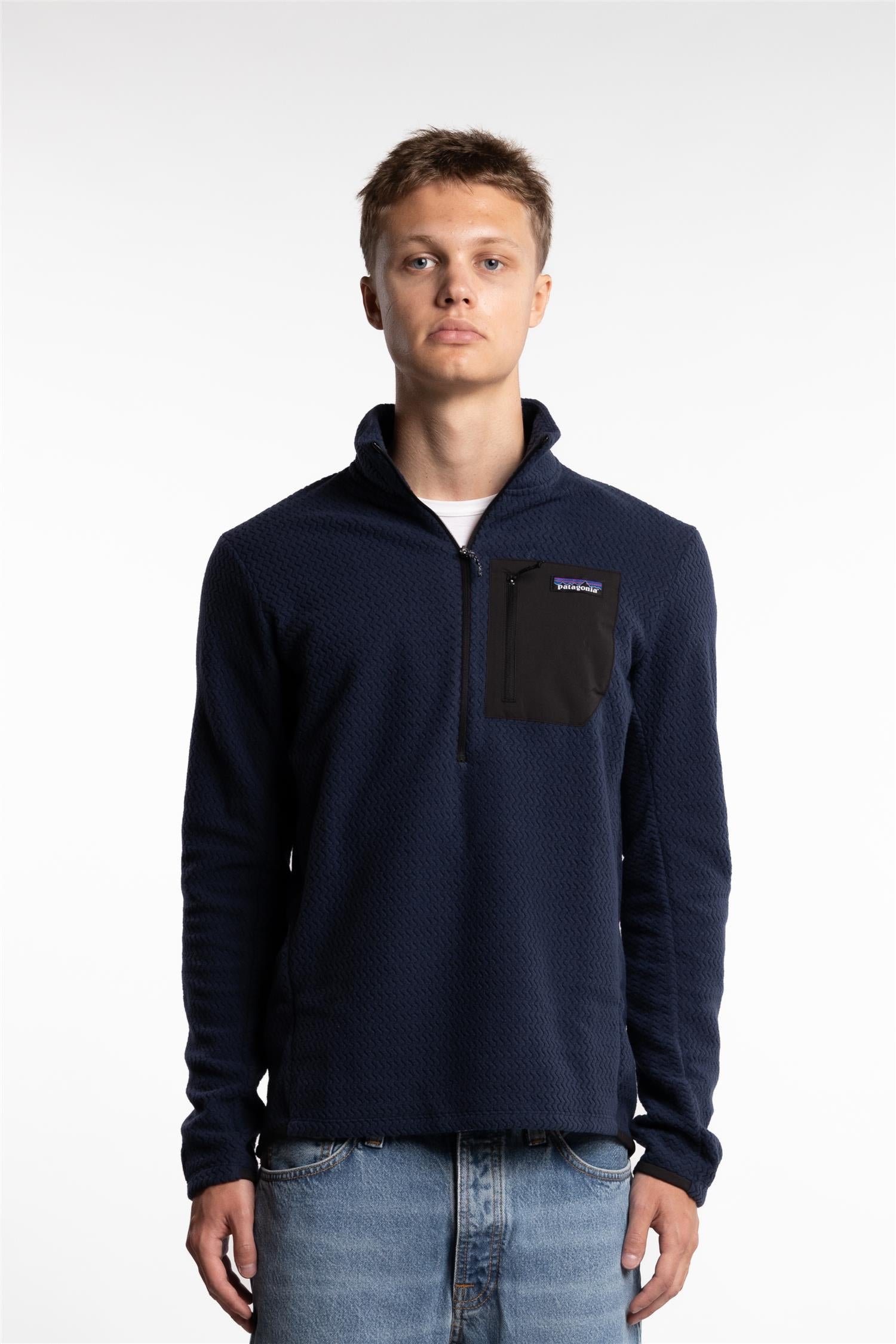 Patagonia r1 navy online