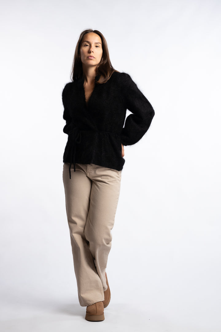 Fredrikke Chunky Cardigan- Black