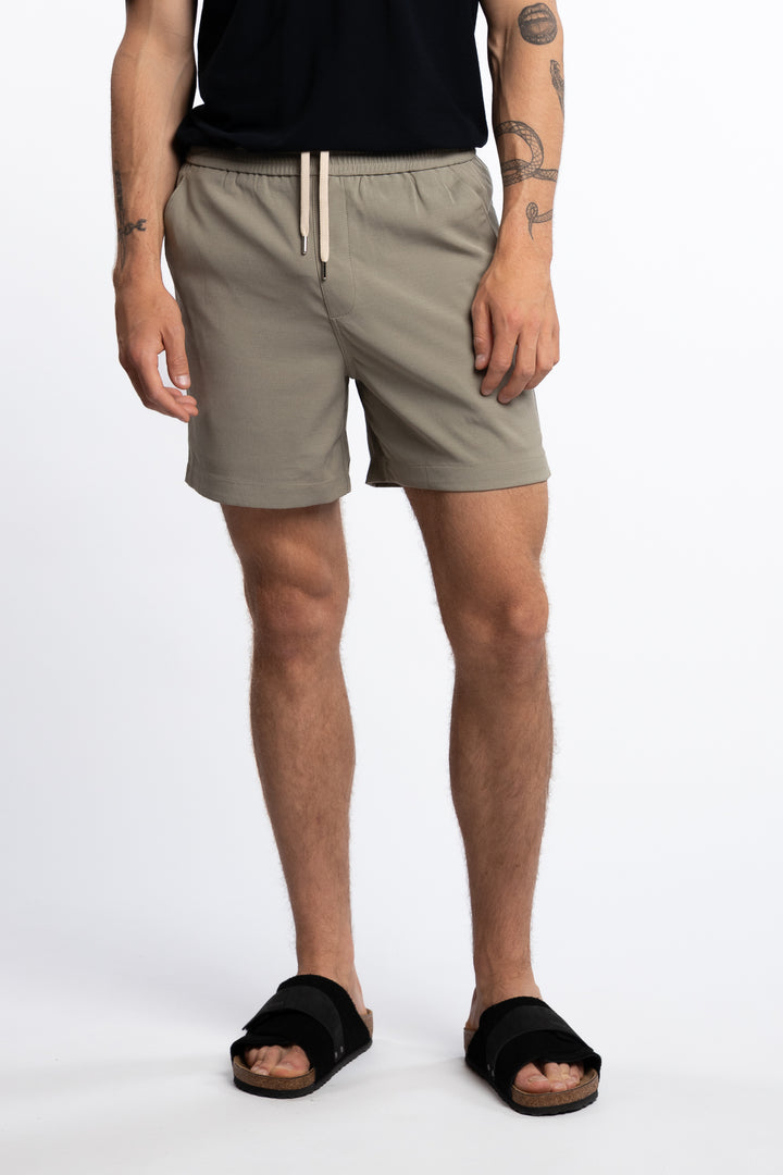 Turi Shorts Agave Green