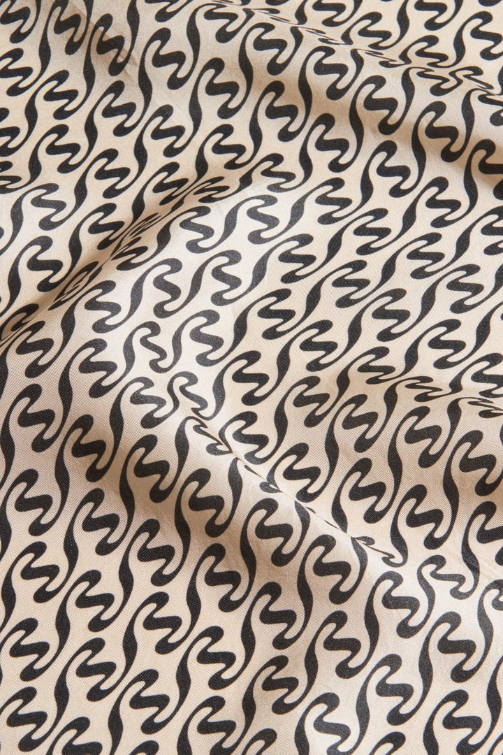 Fine Scarf Monogram- Black Mix