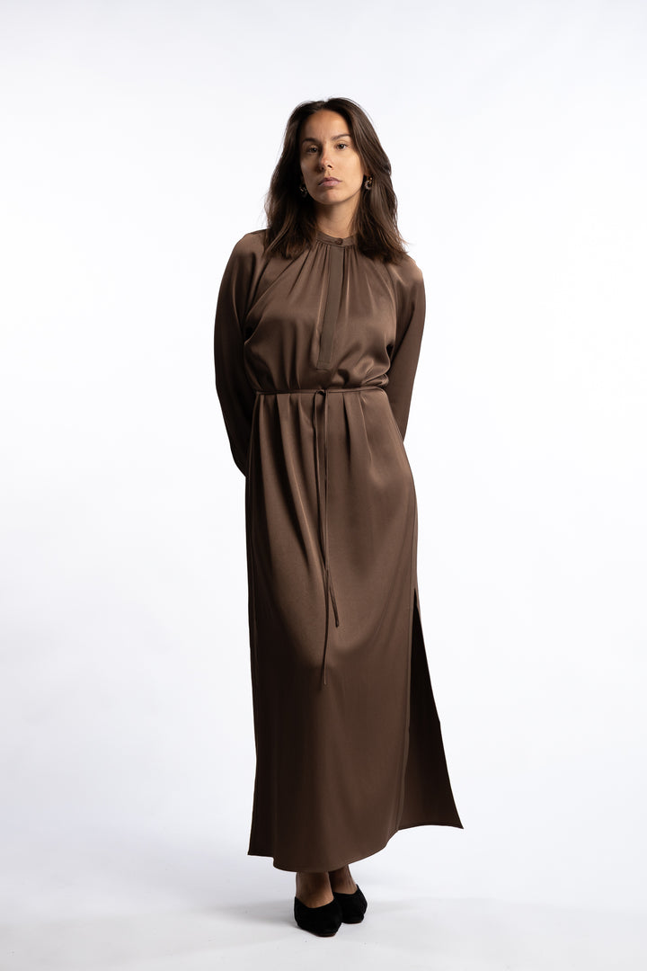 Gathered Raglan Dress- Oak Brown