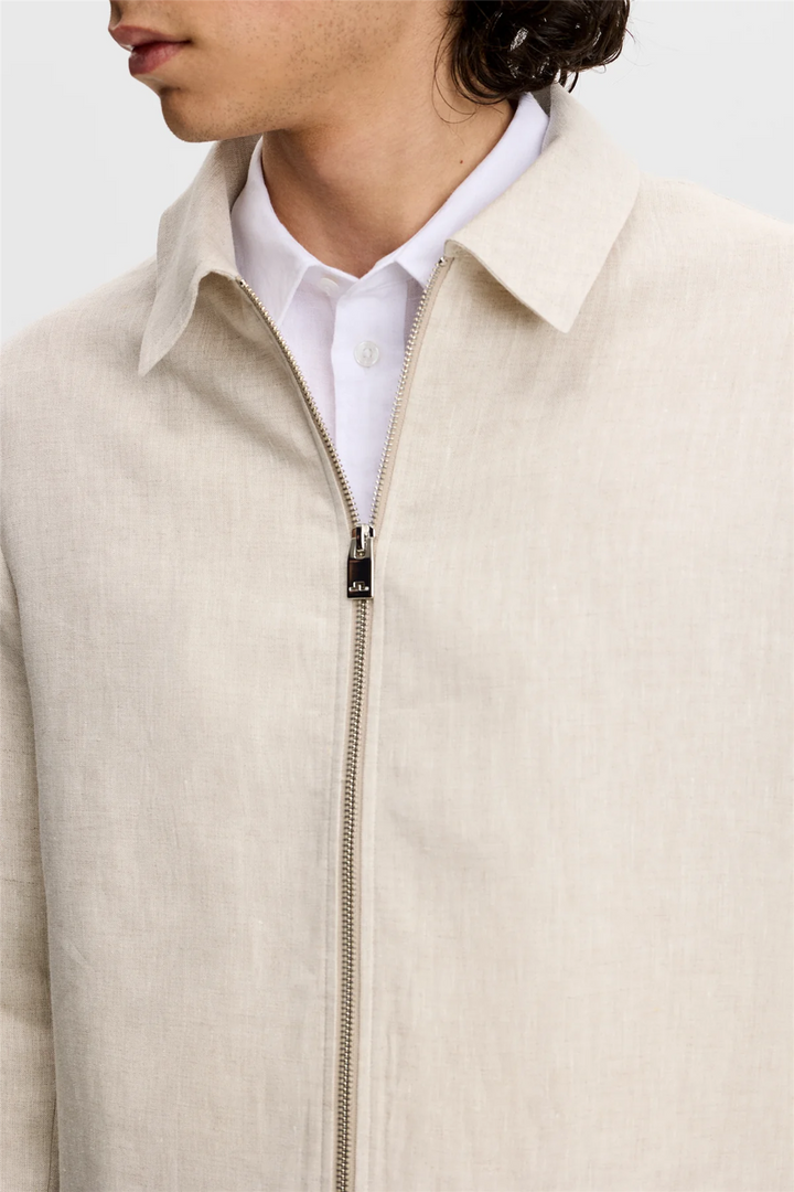 Julius Drape Linen Overshirt Moonbeam