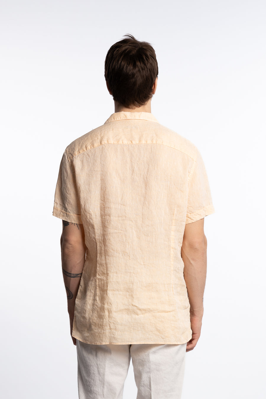 Fitted Body Linen Shortsleeve Shirt
