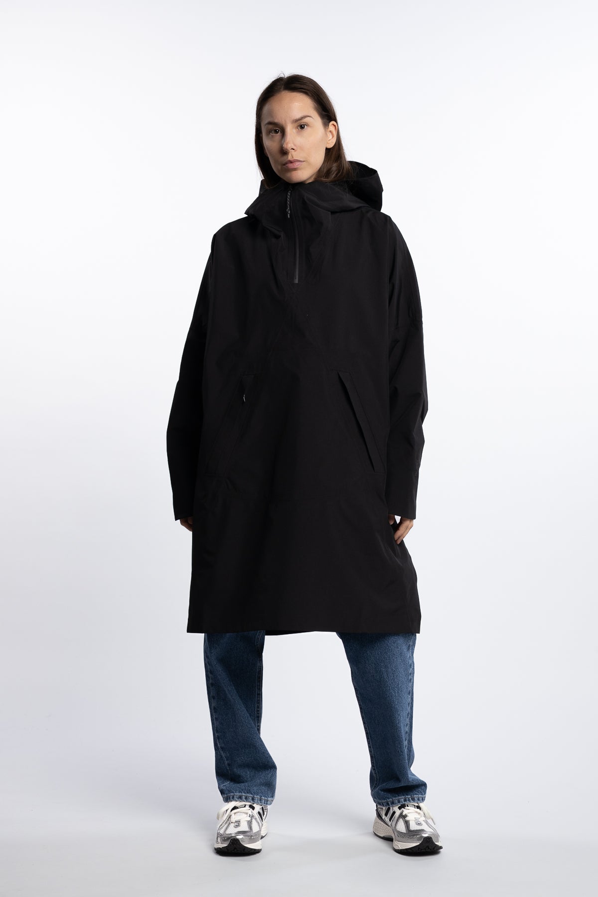 Aalesund Poncho - Black