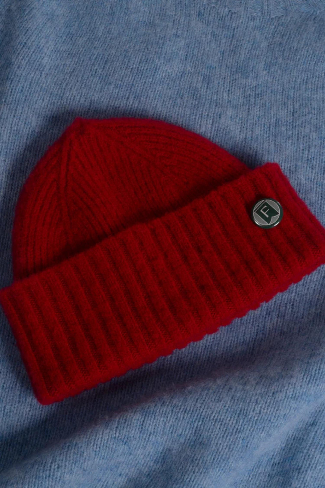 Shaggy Beanie Red