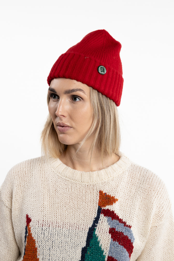 Shaggy Beanie Red