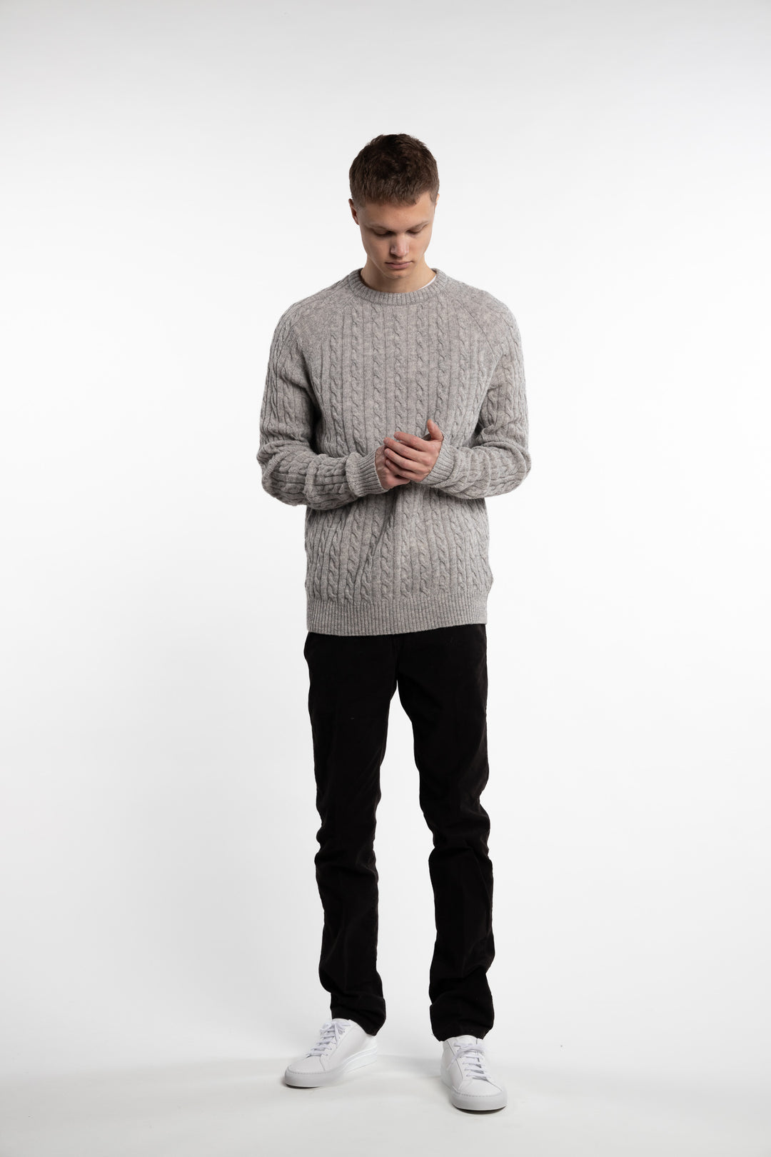 Lambswool Raglan Cable O-Neck Mid Grey