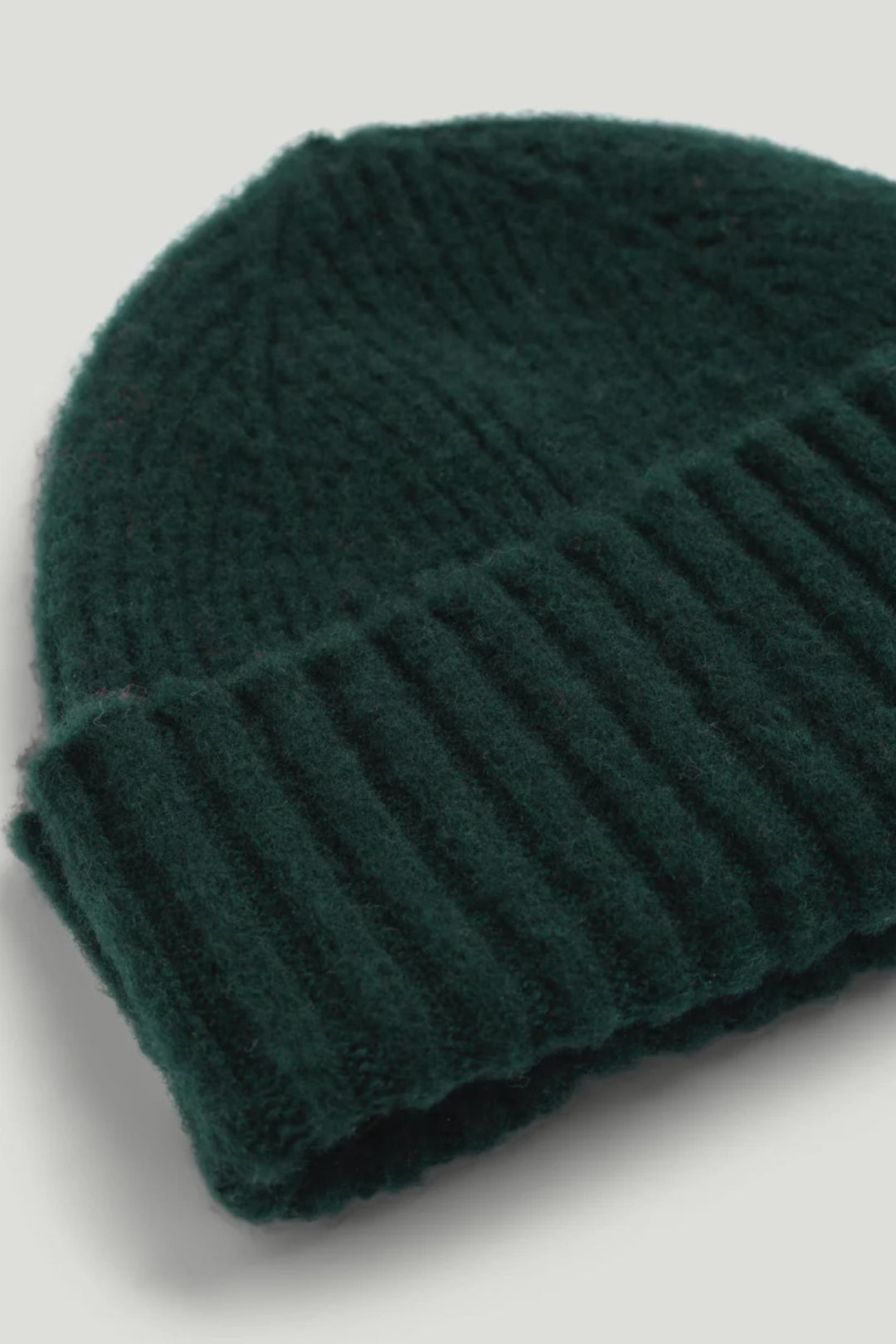 Shaggy Beanie BT Green