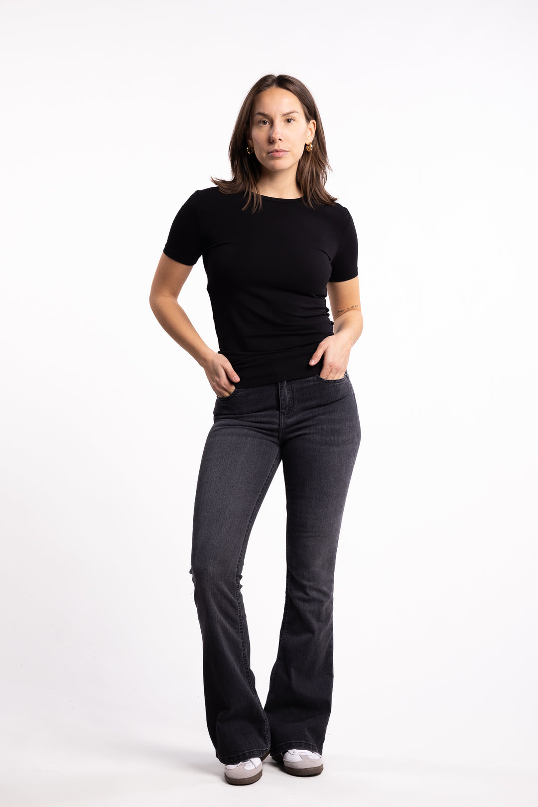 Raval-16 - 7562 Donatella black