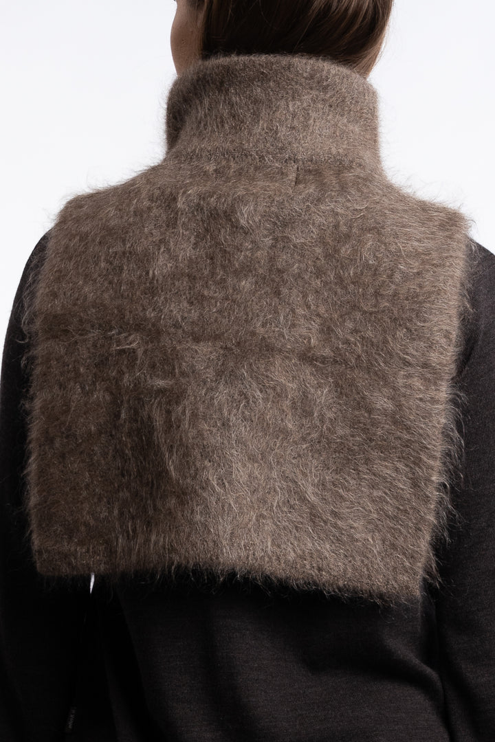 Belinda Chunky High Neck- Brown