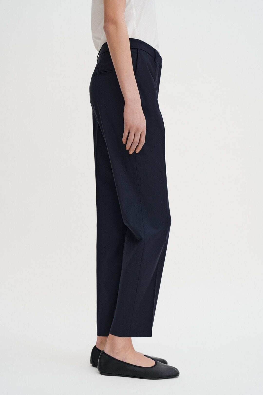 Emma Cropped Cool Wool Trousers- Dark Navy