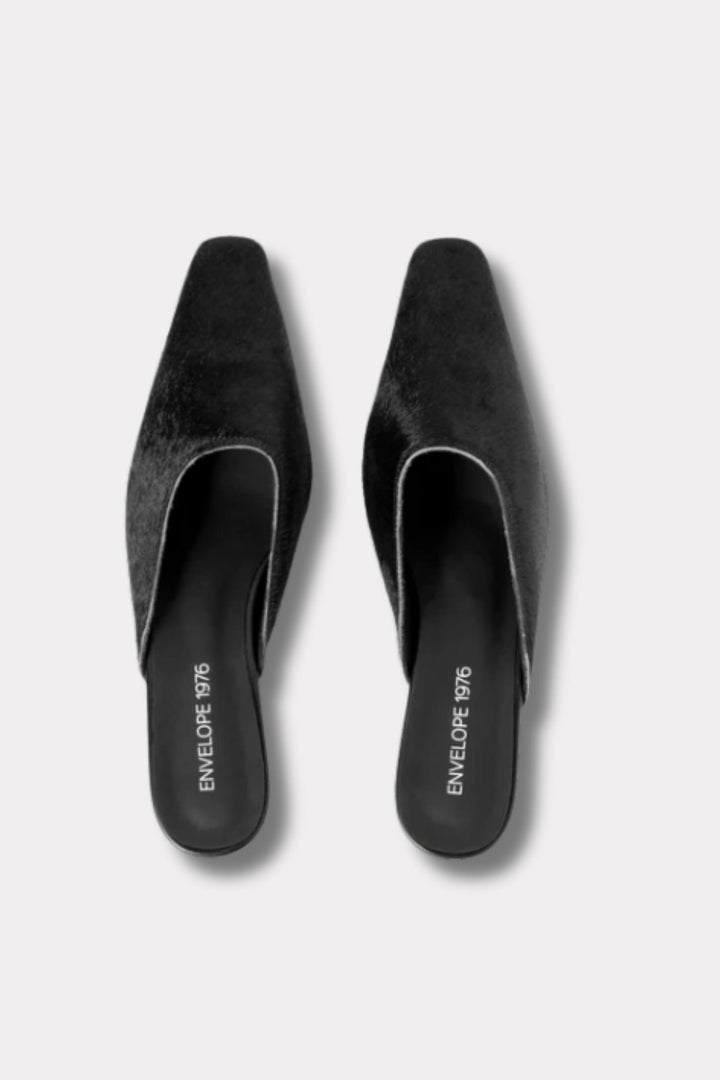 Kitten Heels- Black