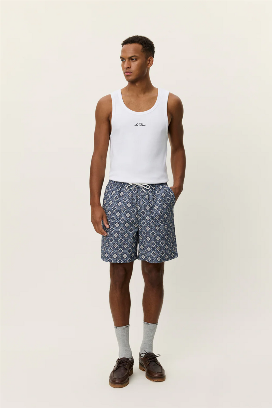 Harry Arabesque AOP Shorts Blue Fog