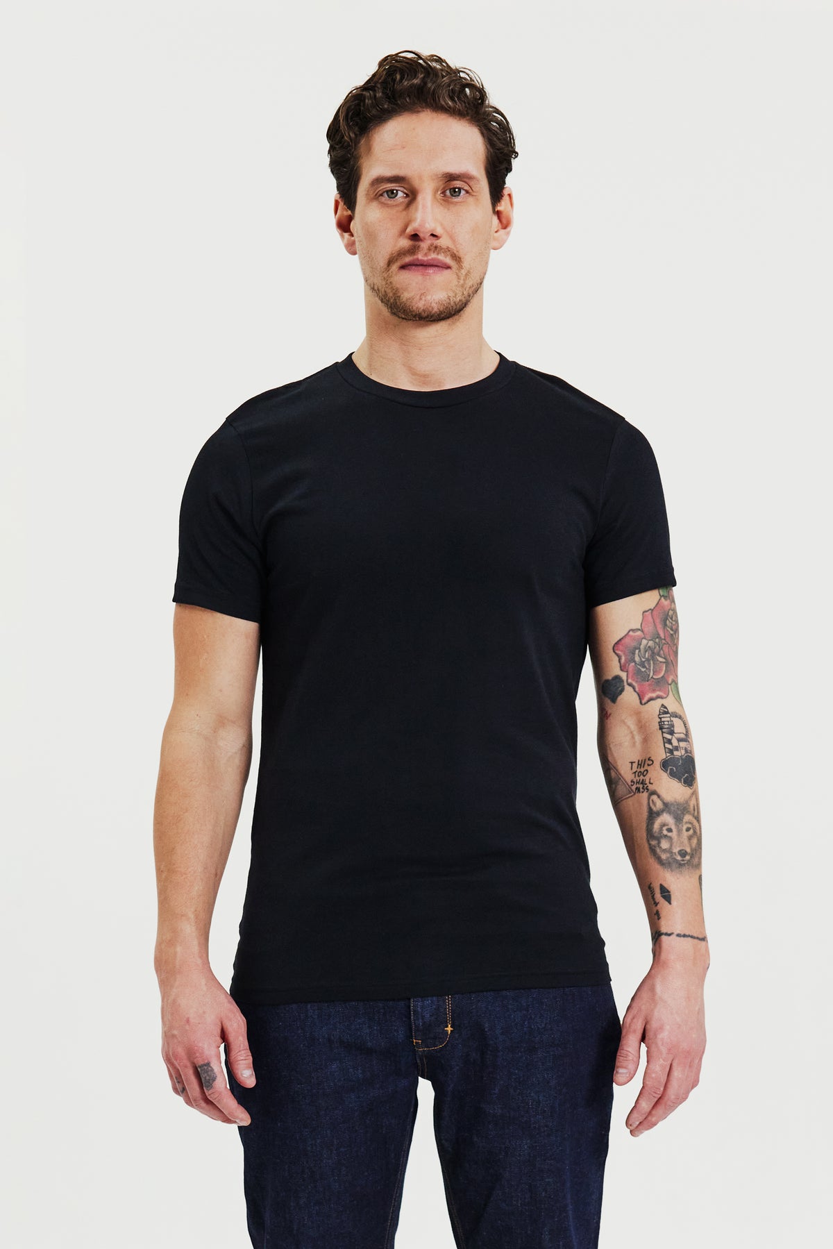 Crew Neck Regular Black