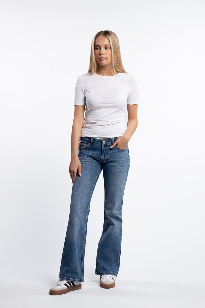 W Low Jeans- Mid Blue