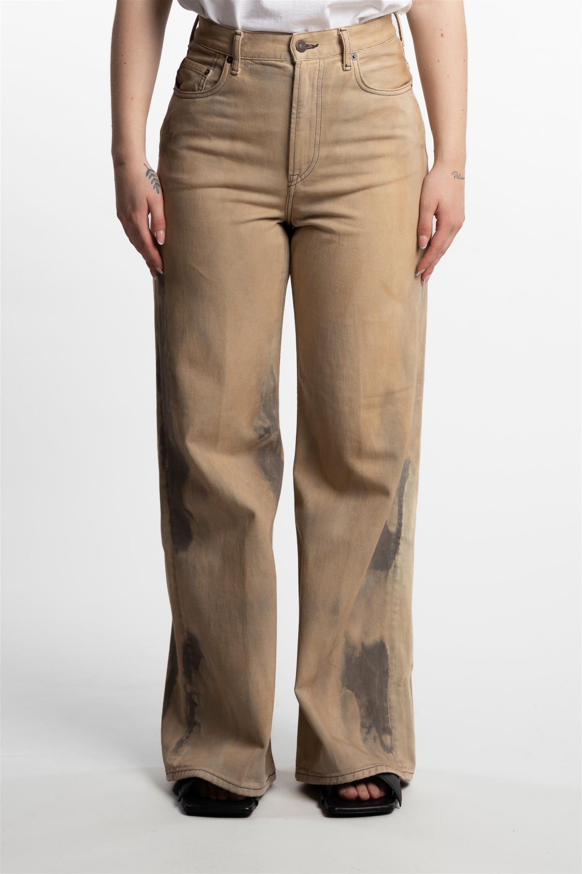 2022  Relaxed fit -Smokey