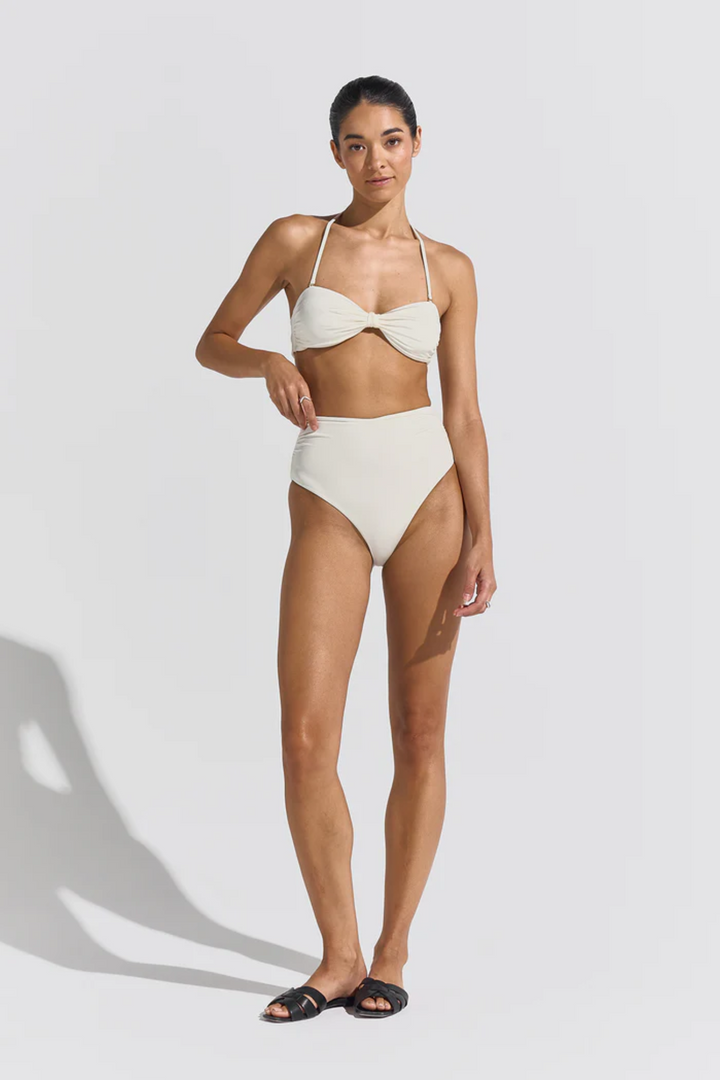 Helio Top - Cream white