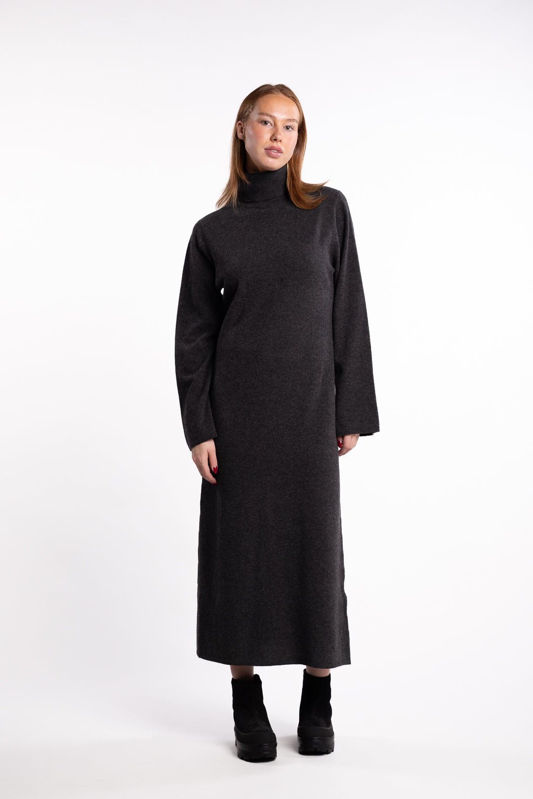 Turtleneck Touloun Maxi Dress- Graphite