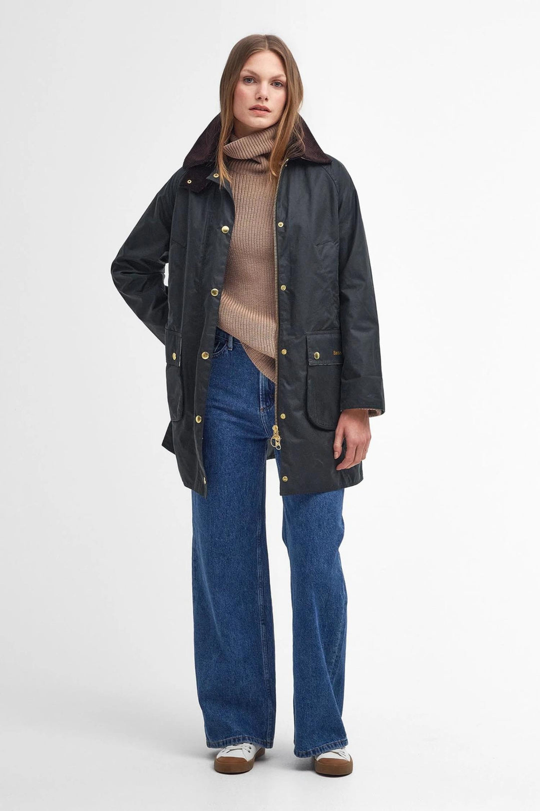 Long Beadnell Wax Jacket- Sage