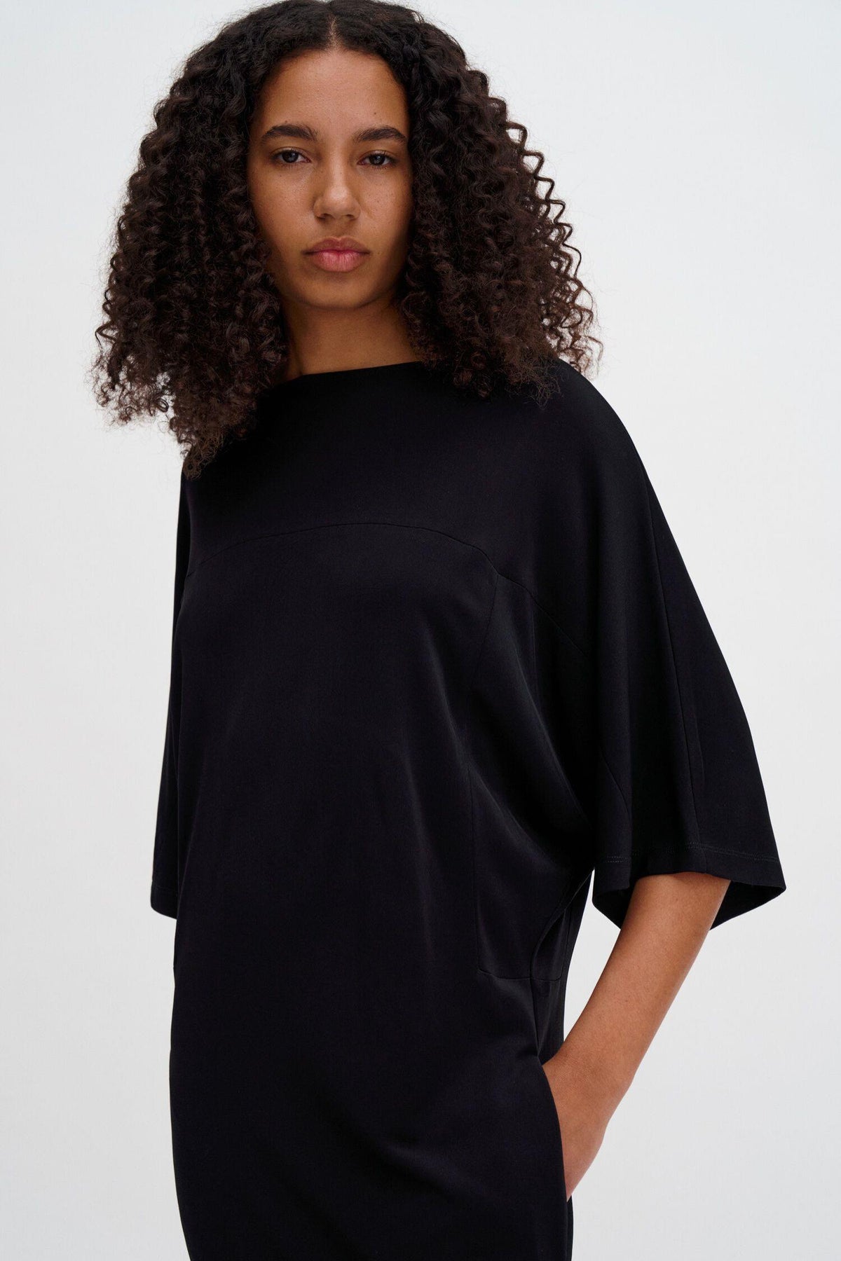 Crépe Jersey Batwing Dress - Black