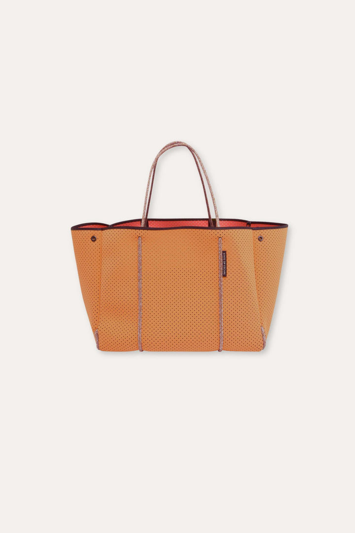 Escape Tote- Peach Haze Guava