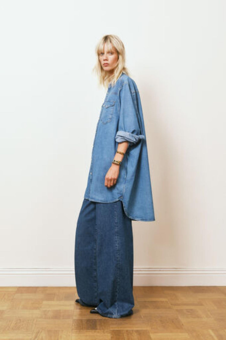 Wide Leg Jeans- Washed Mid Blue