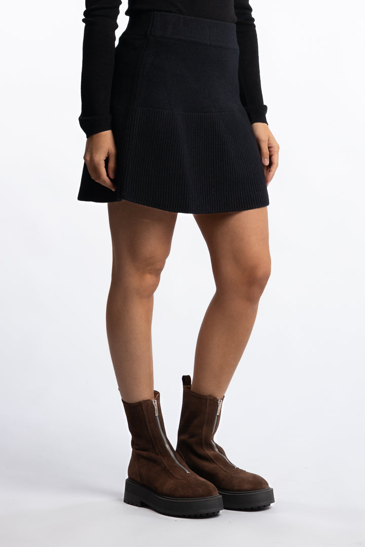 Drew Merino Skirt- Black