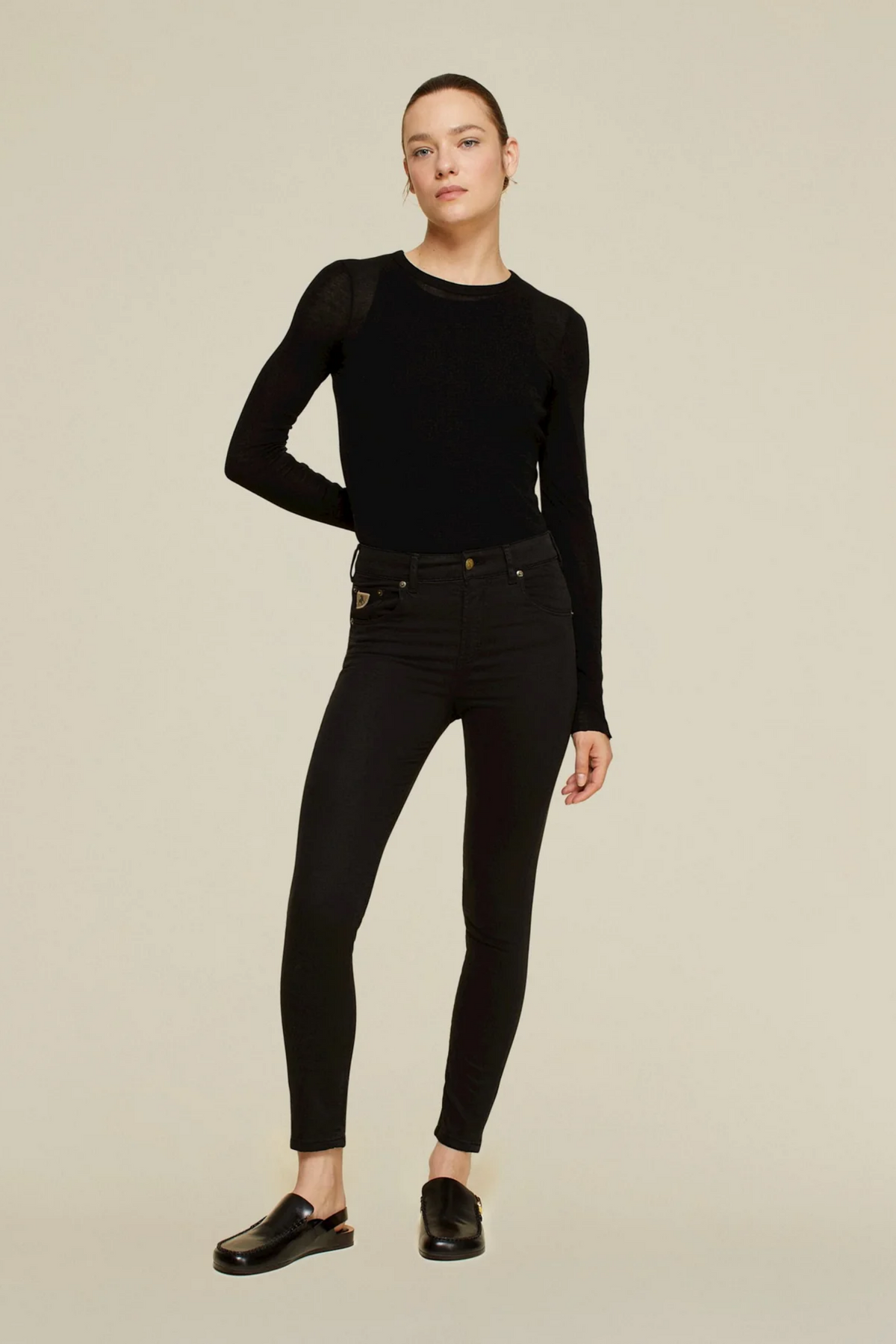 Celia Lea Soft Colour Black