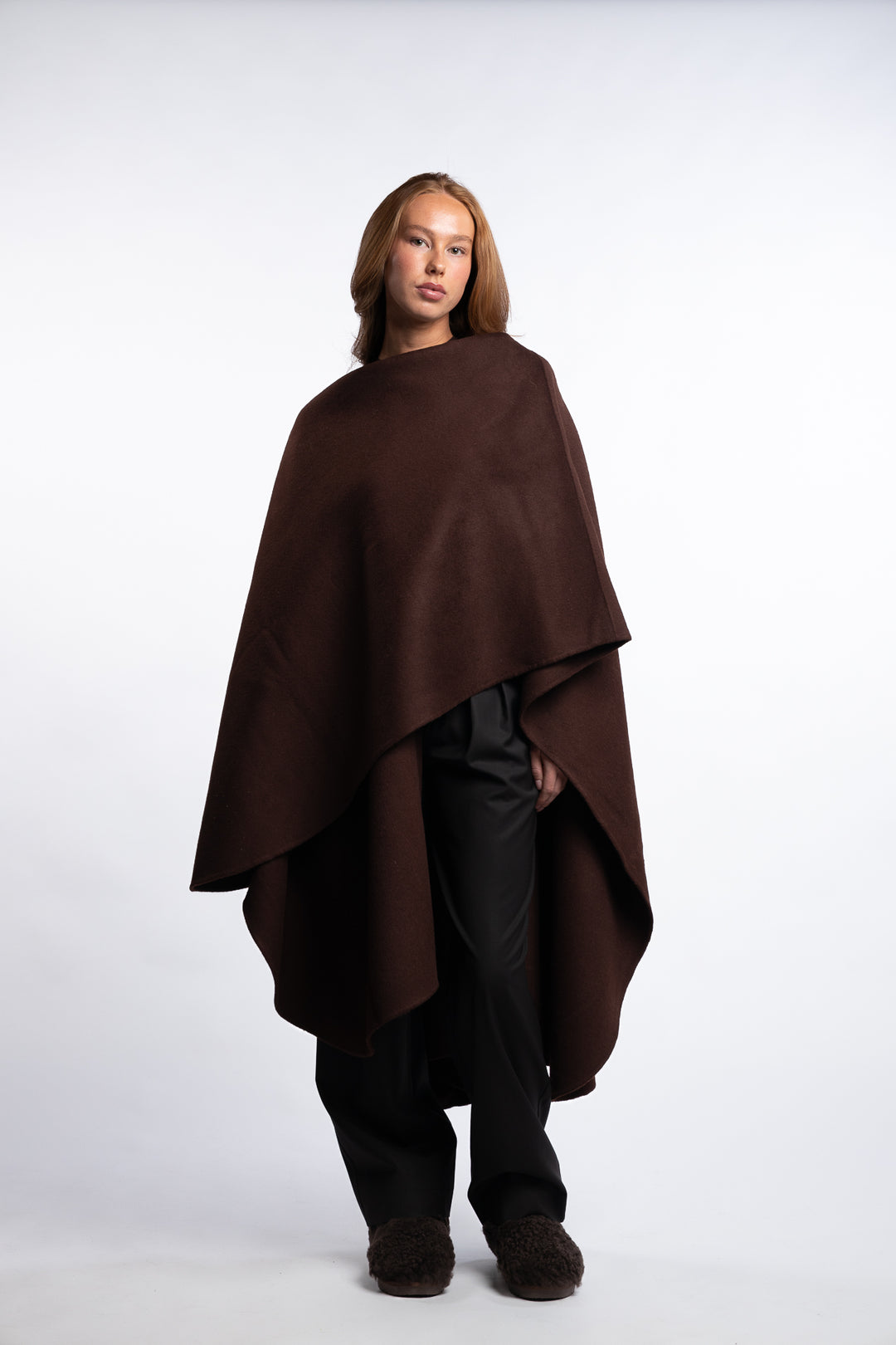 Camoens Shawl- Mahogany
