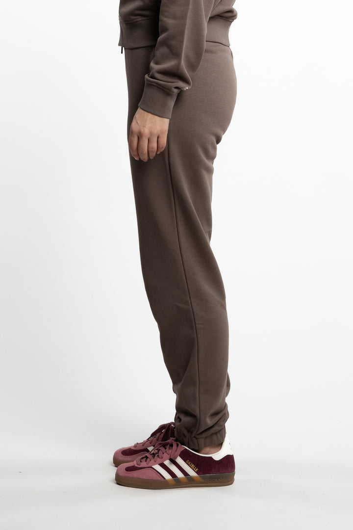 W. Regular Light Trouser- Taupe