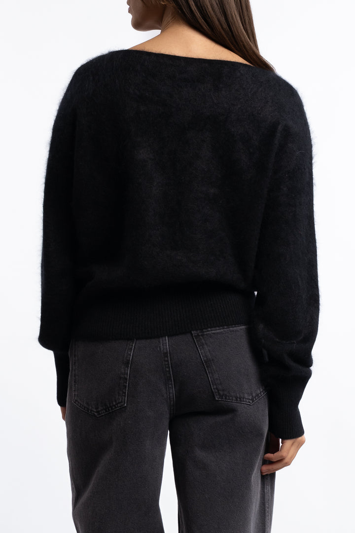 Cloud Knit- Black