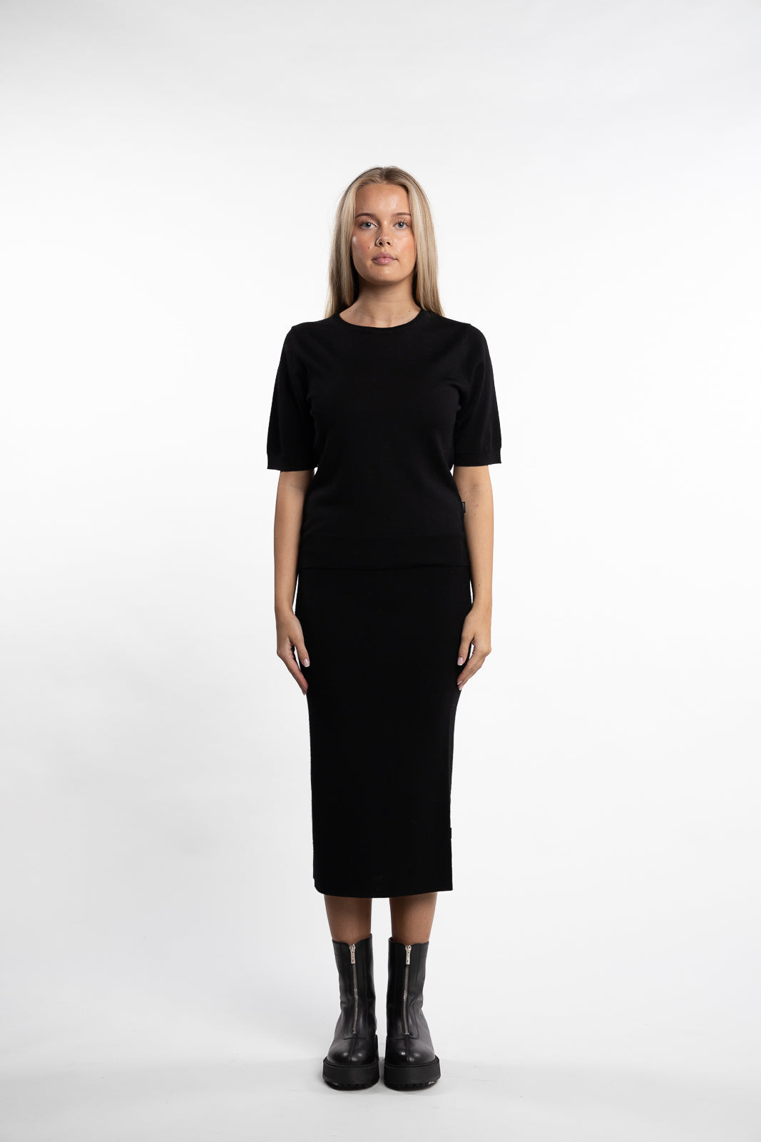 Skyler Merino Skirt- Black