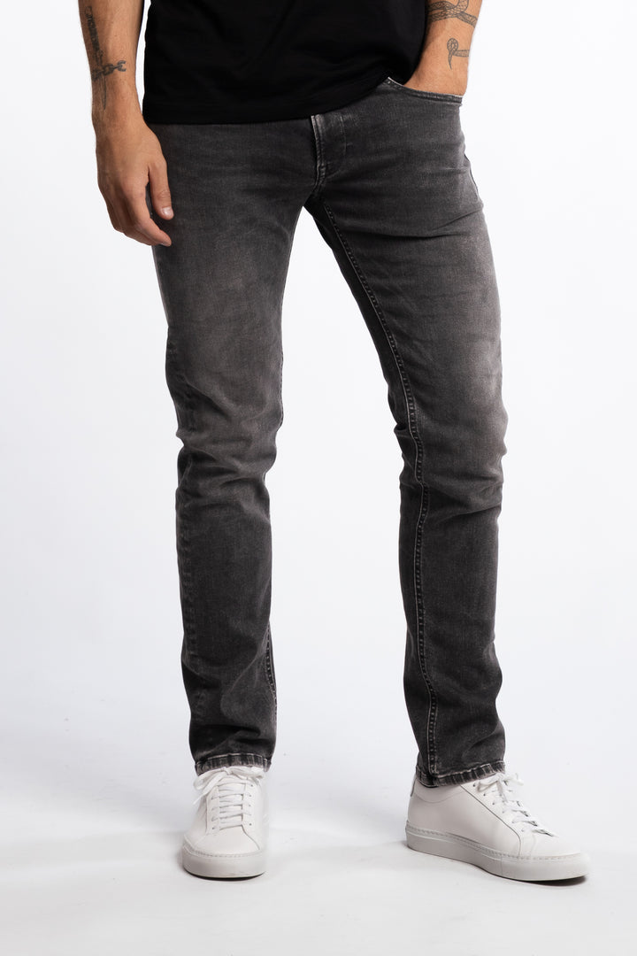 Replay Grover Straight Fit Hyperflex Black Stretch Denim