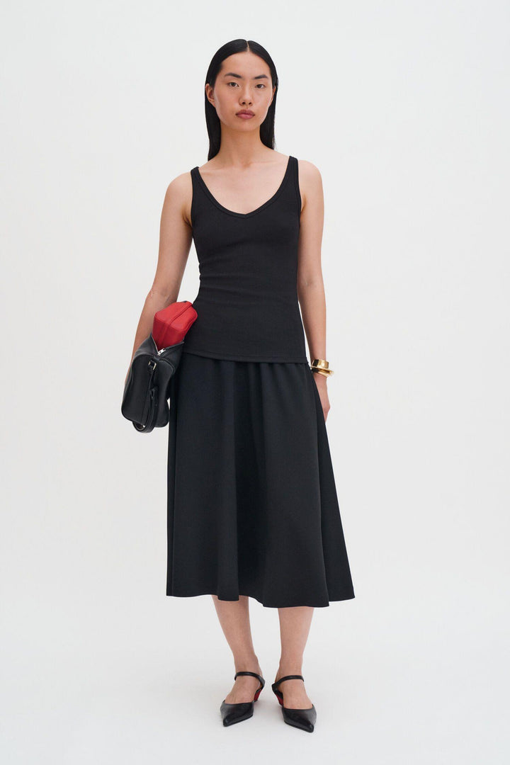 V-Neck Tank Black