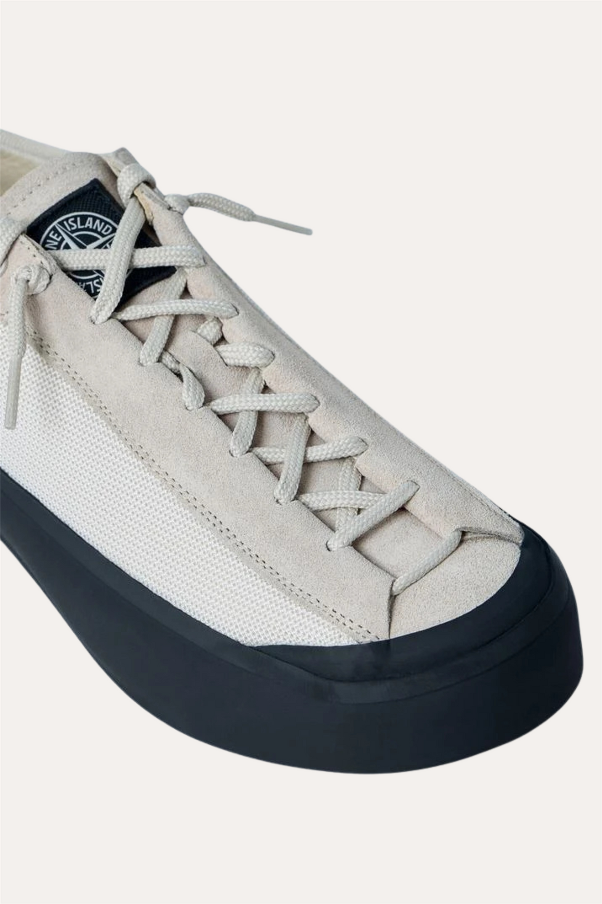 100010 Low-top Trainer With Compass Patch Beige