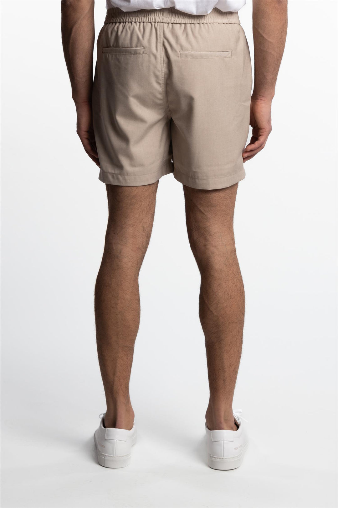 Turi Shorts Dark Sand