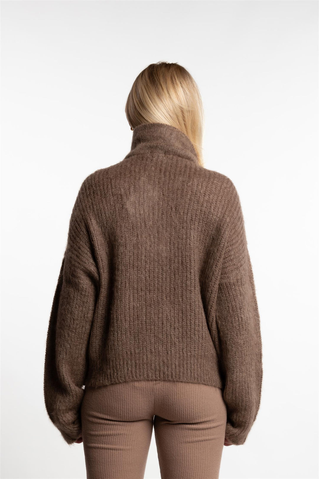 Florie Brushed Zip Knit- Chocolate Brown