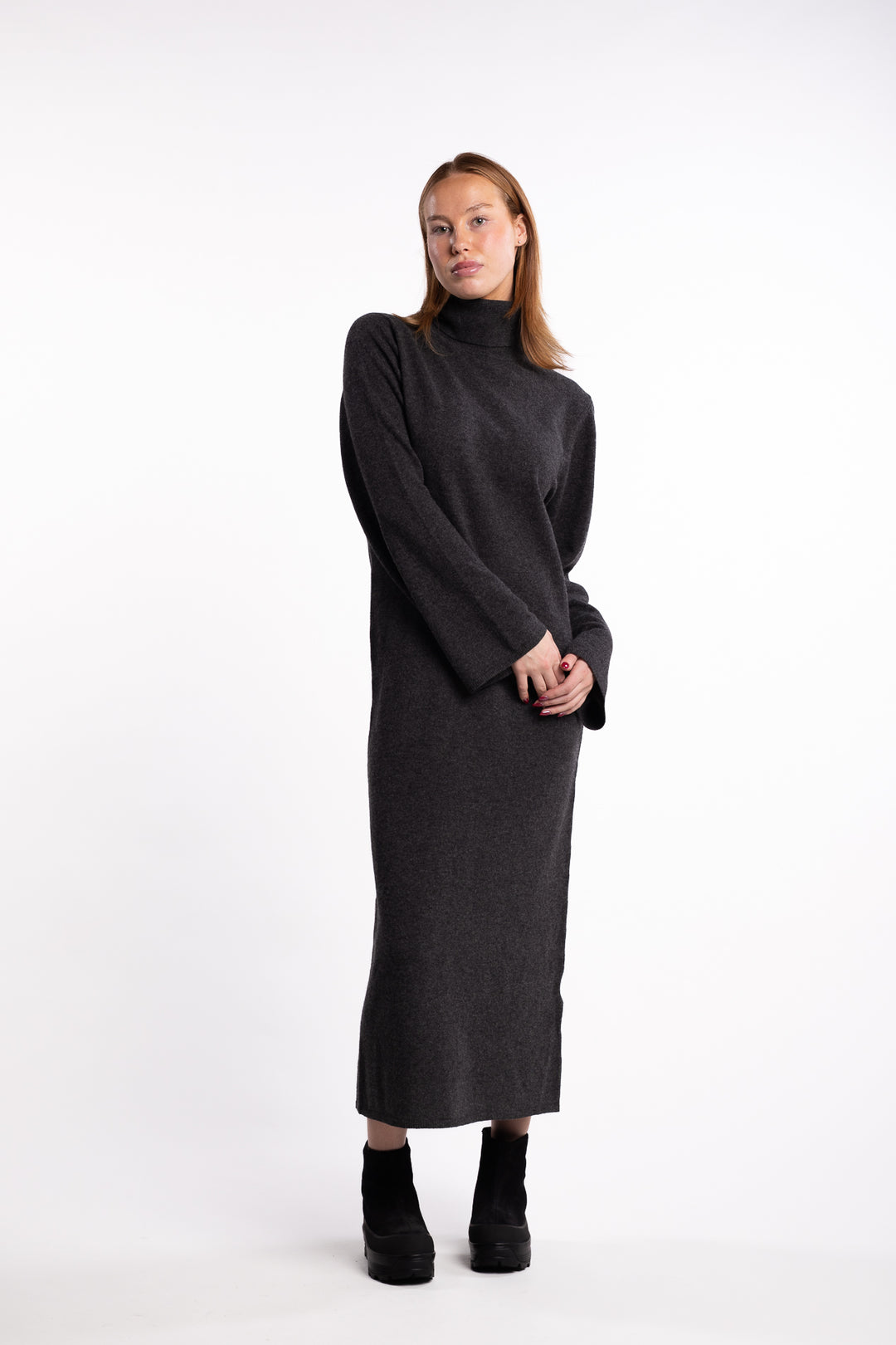 Turtleneck Touloun Maxi Dress- Graphite