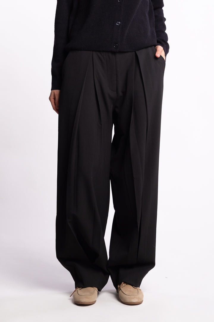 LanaFV - 285 Black Regular