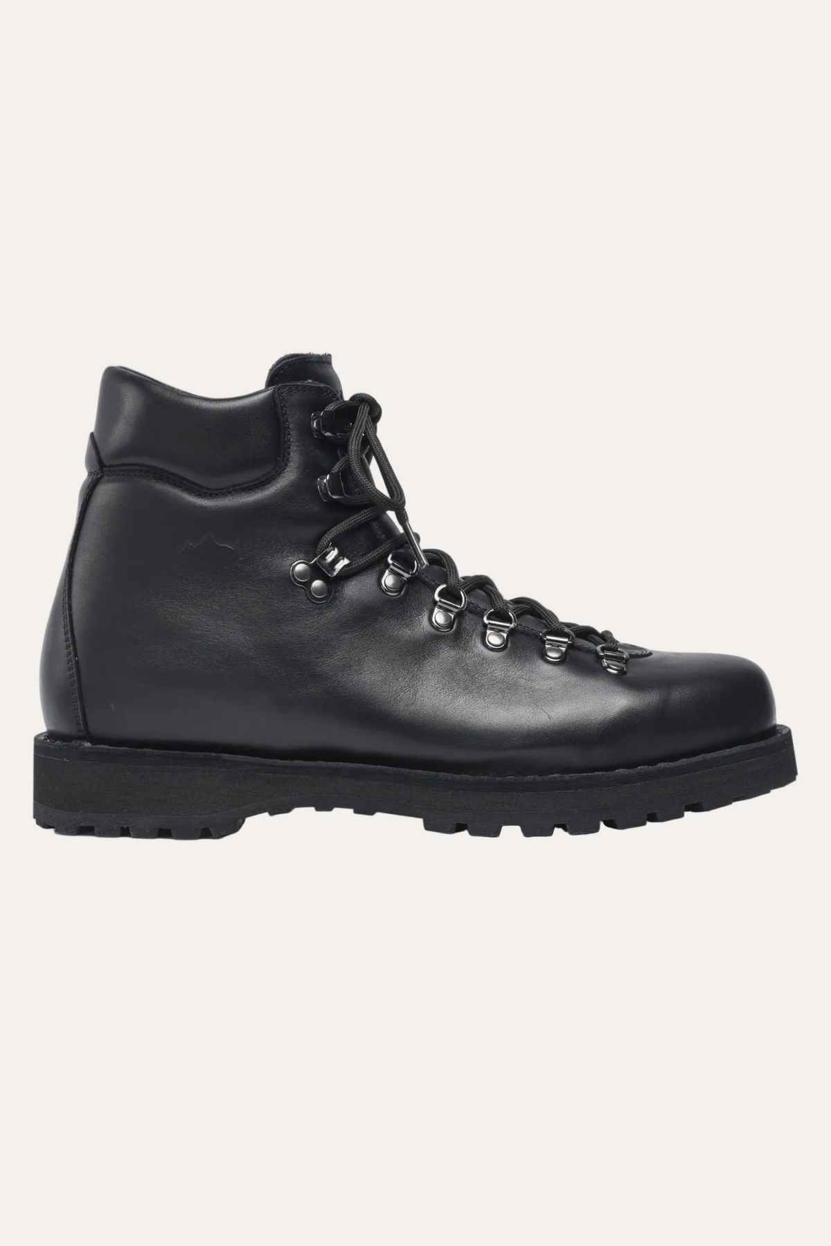 Roccia Vet Black Nappa