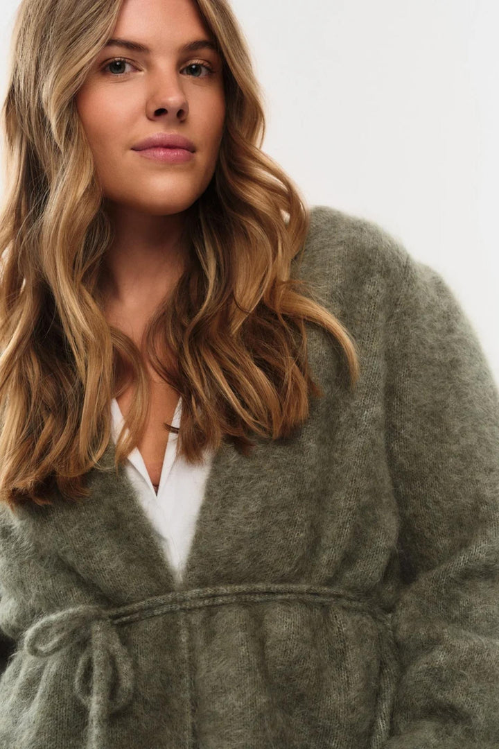 Fredrikke Chunky Cardigan- Sage Green