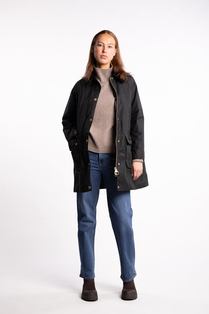 Long Beadnell Wax Jacket- Sage
