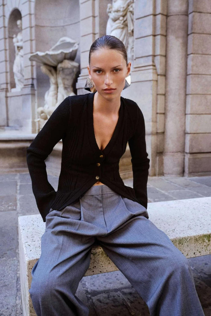 Lugo Cardigan- Black