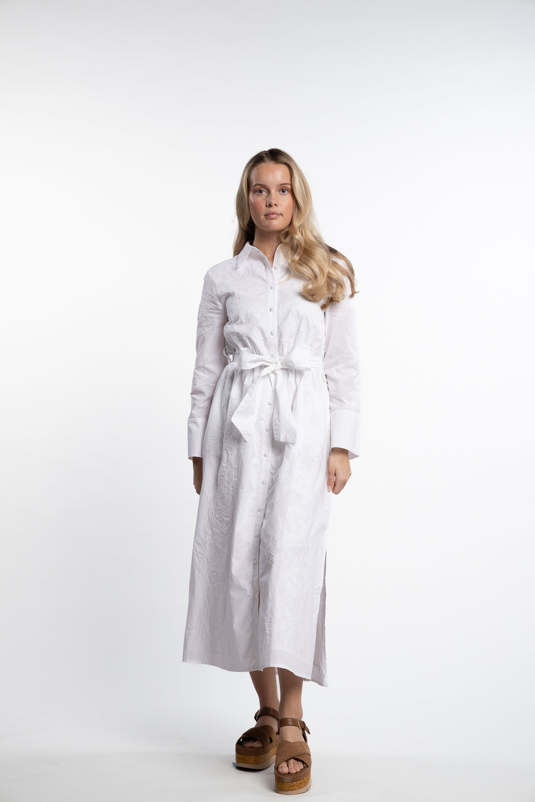 Rubina Embrodery Dress- White
