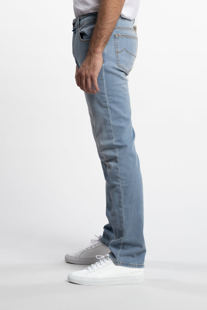 Bard Slim Fit Light Washed Jeans