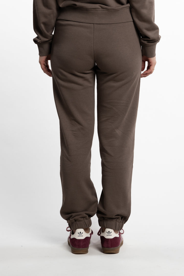 W. Regular Light Trouser- Taupe