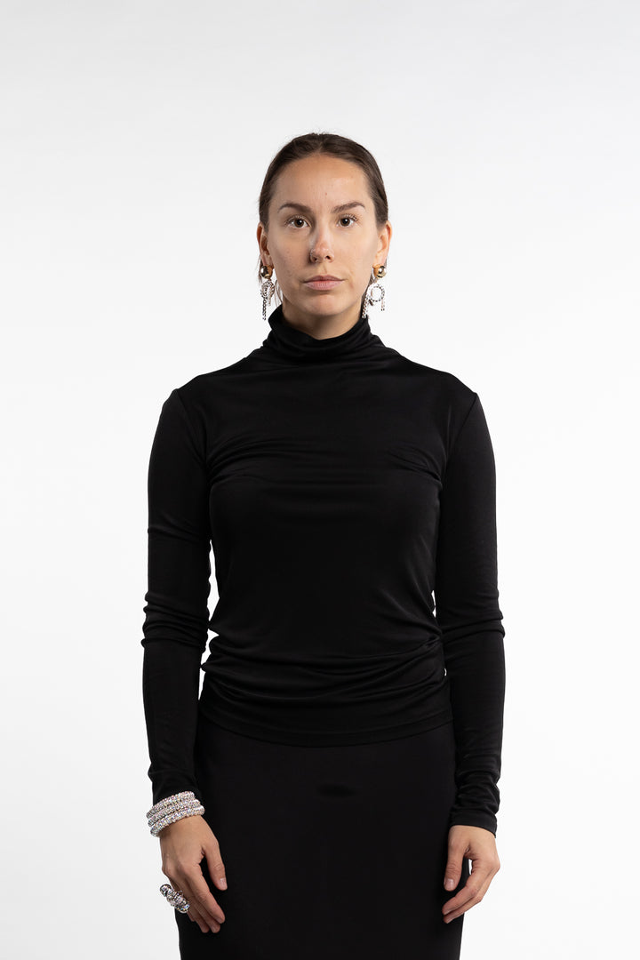 Heart Turtleneck- Black