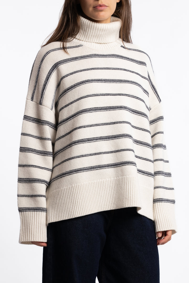 Sakeiku Stripe Turtleneck 11250 - Clear Cream St.