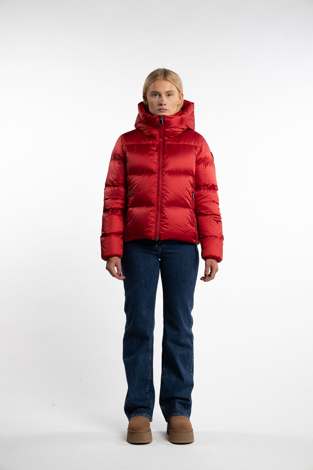 Val Cenis Short- Bright Red